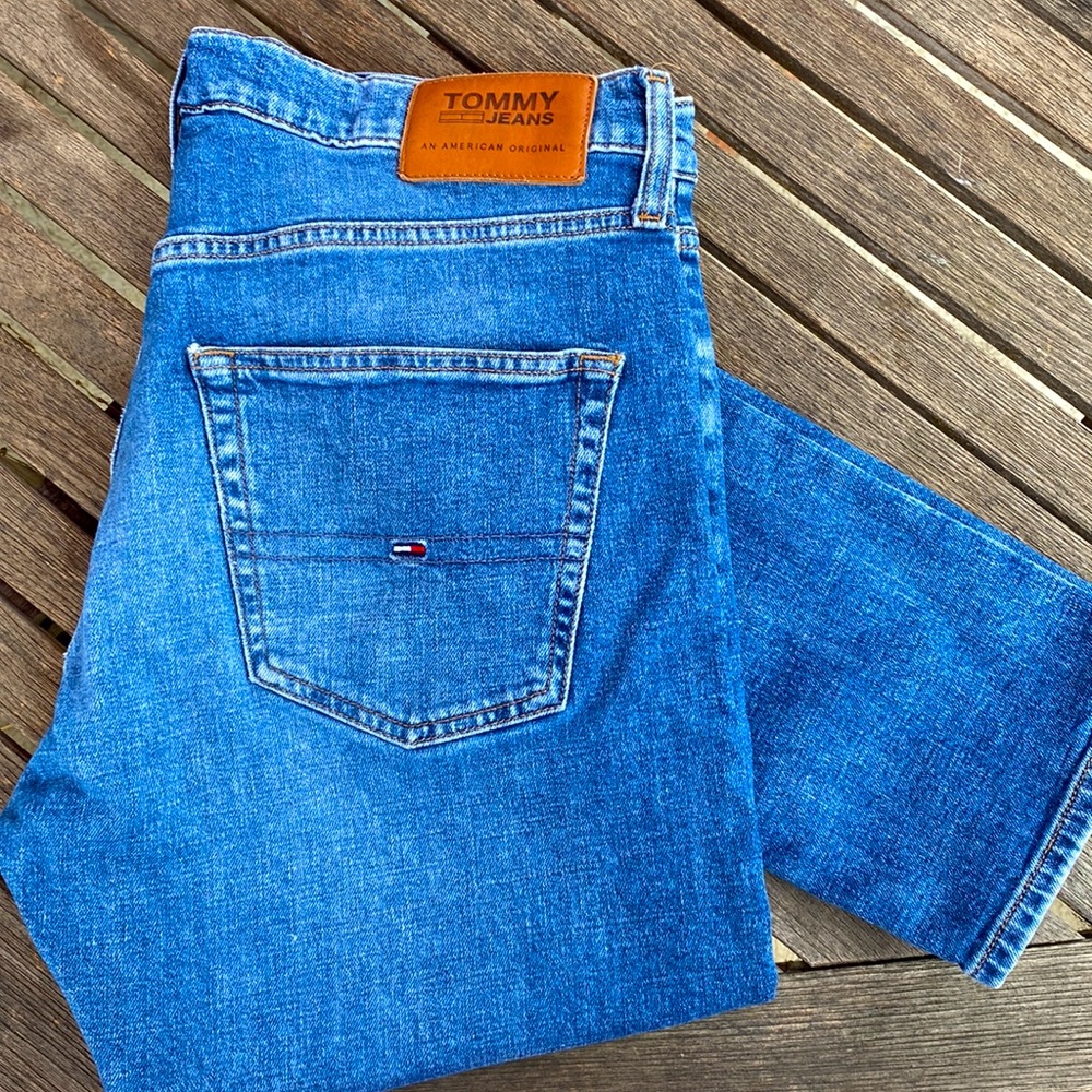 Tommy Hilfiger 32x32 Modern Tapered Jeans